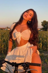 Проститутка AGATHA